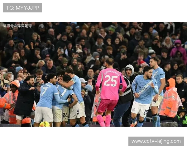 曼城圣诞树阵型控场，罗德里复出增厚度